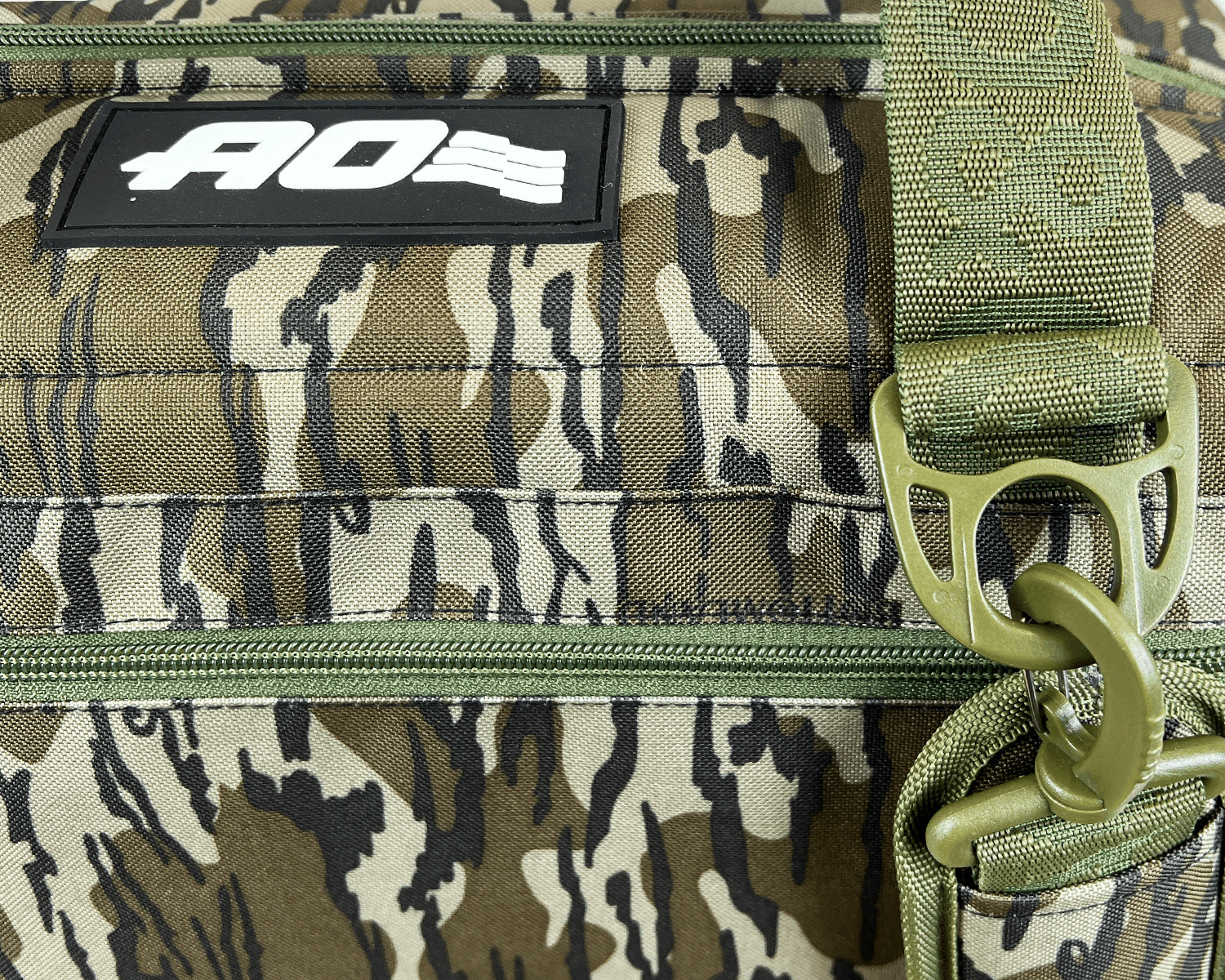 Mossy Oak Bottomland Series 12 Pack Cooler - AO Coolers