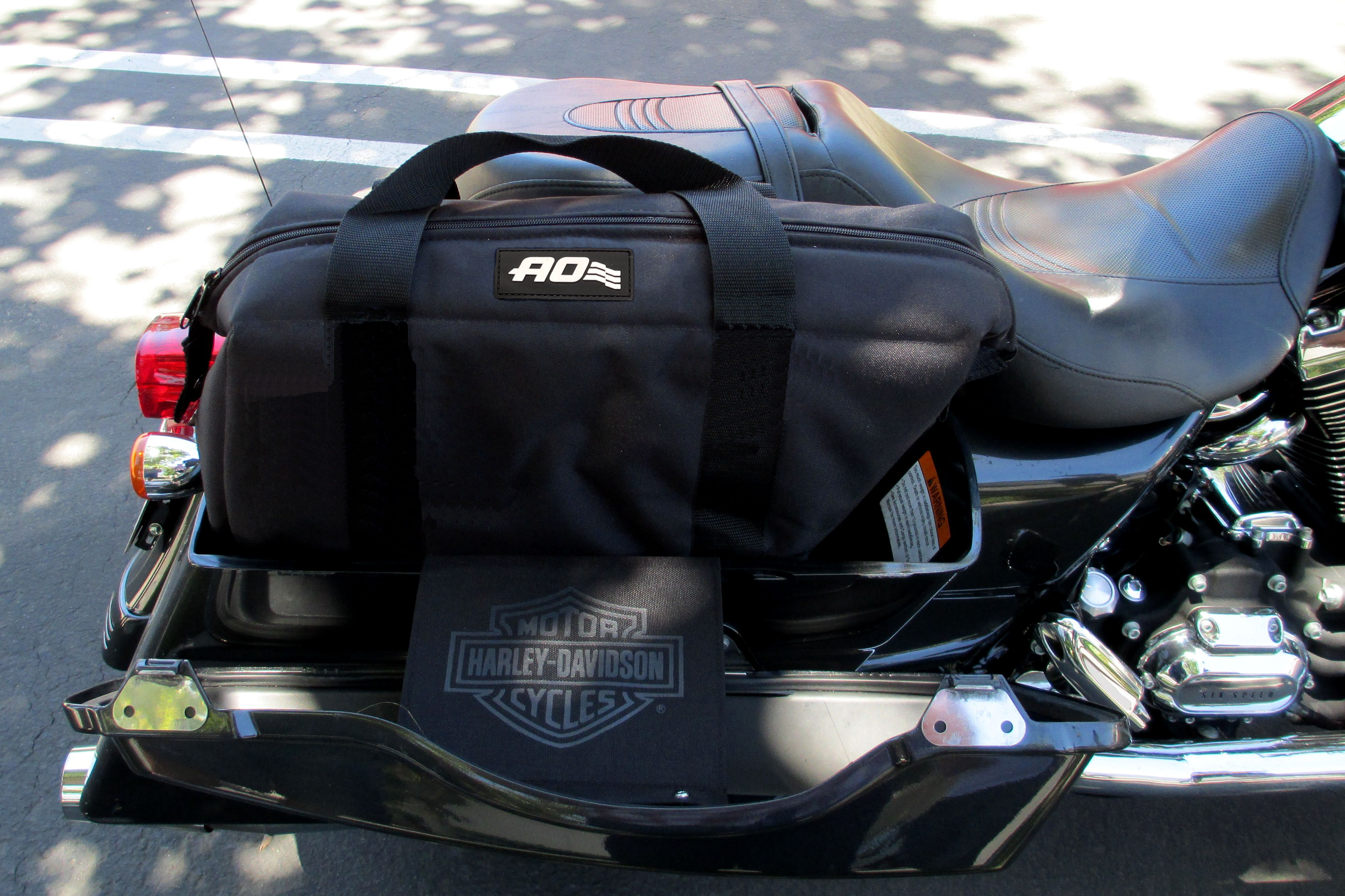 Saddle bag cooler for street glide online