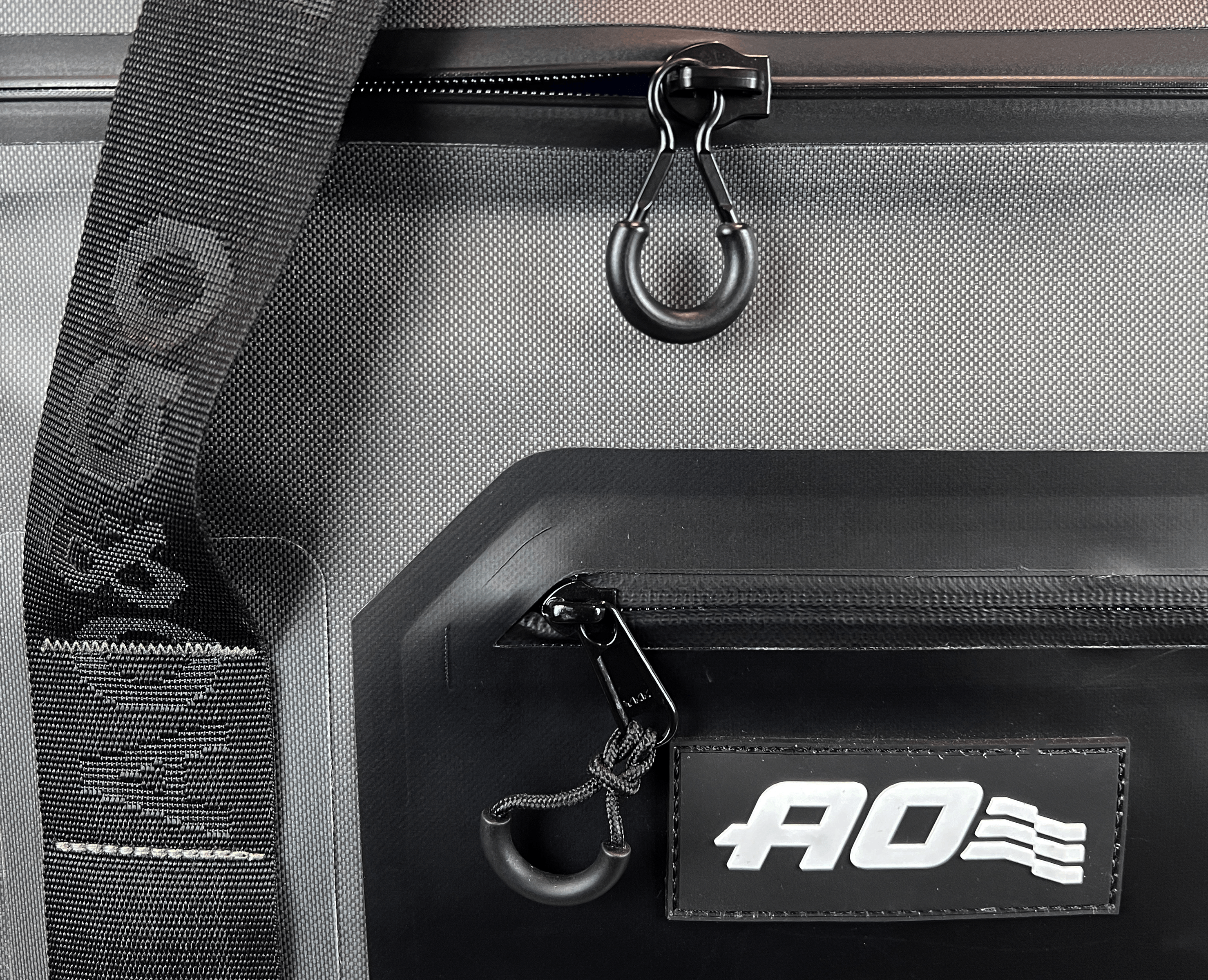 Hybrid Cooler (24 Can Pack) - AO Coolers